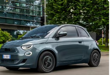 2025 FIAT 500e Giorgio Armani Collector’s Edition